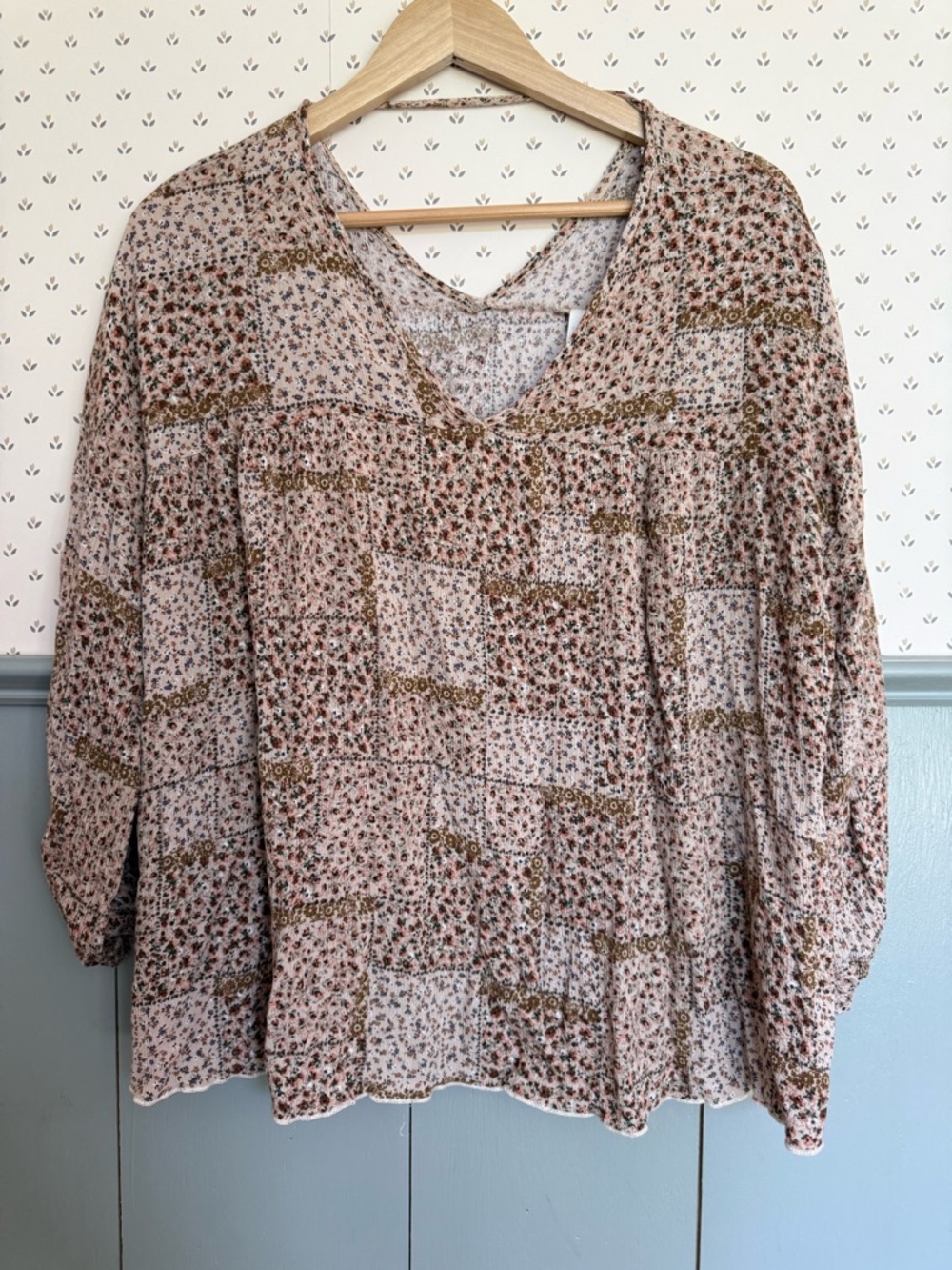 Patchwork Floral Lightweight Blouse